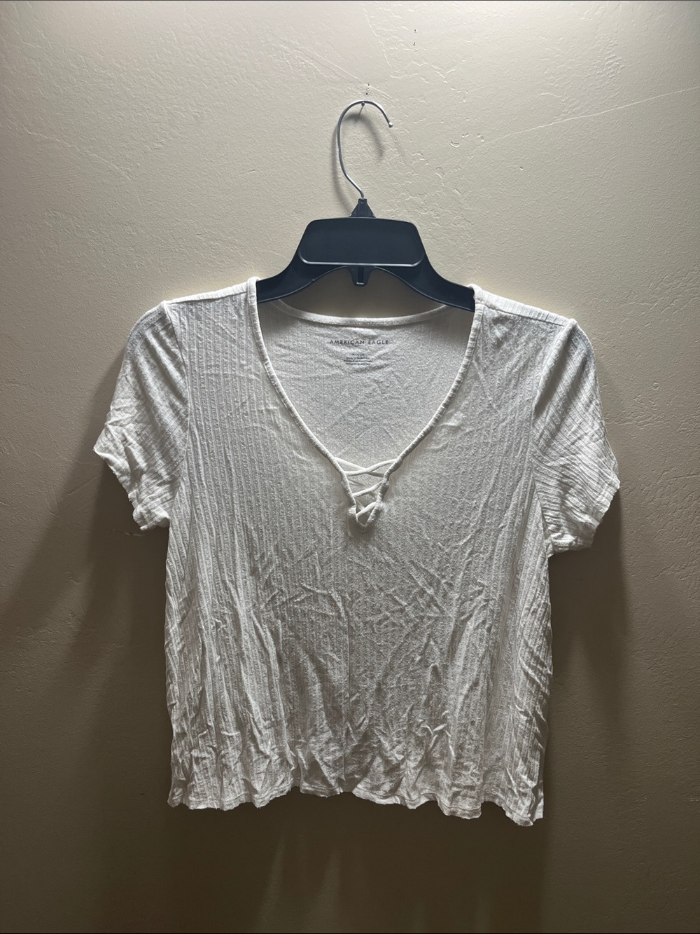American Eagle Outfitters White Lace-Up V-Neck Short Sleeve Tee